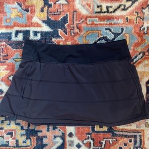 Lululemon pace rival skirt!